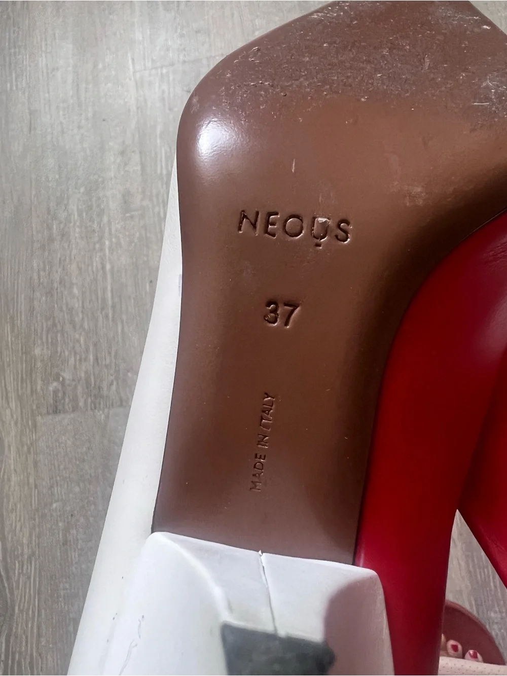 Neous Women’s Two-Tone Red and White Cone Heel Pumps
